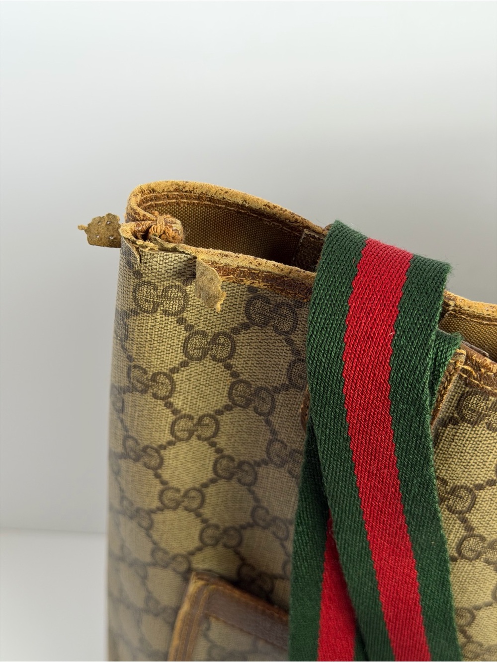 Gucci GG Supreme Monogram Canvas Tote Bag Sherry Web Stripe Handles - Picture 5 of 16